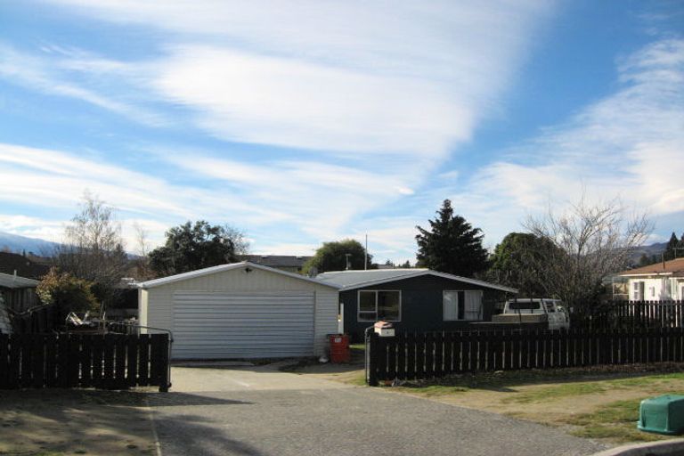 Photo of property in 4 Kirtle Place, Cromwell, 9310