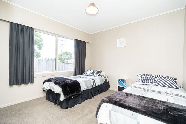 Photo of property in 43 Lewis Street, Glenview, Hamilton, 3206