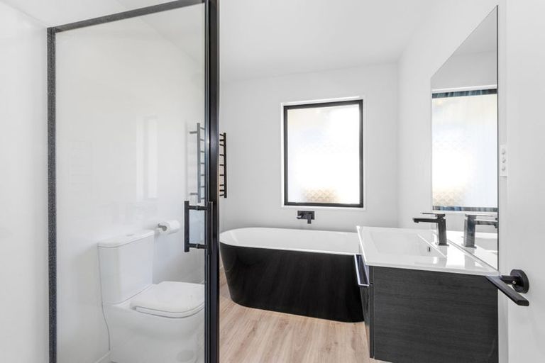 Photo of property in 61 Northmoor Boulevard, Rolleston, 7615