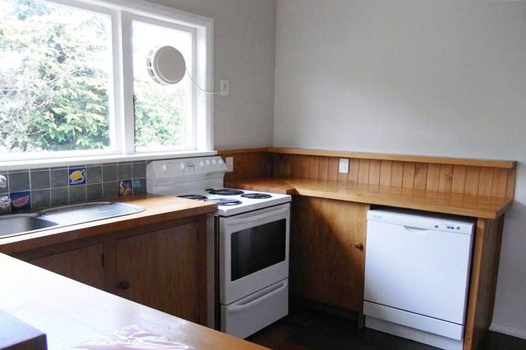 Photo of property in 14 Kuratawhiti Street, Greytown, 5712