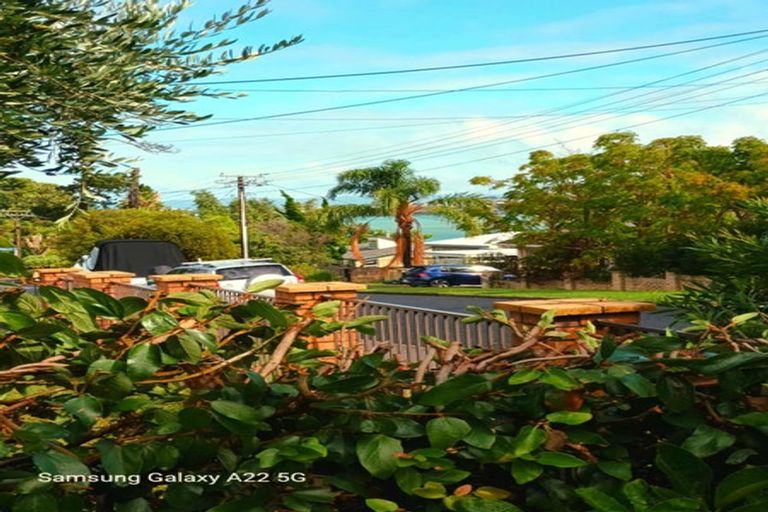 Photo of property in 2/14 Walter Street, Hauraki, Auckland, 0622