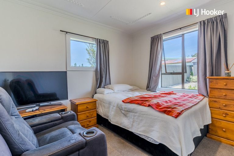 Photo of property in 19 Koremata Street, Green Island, Dunedin, 9018