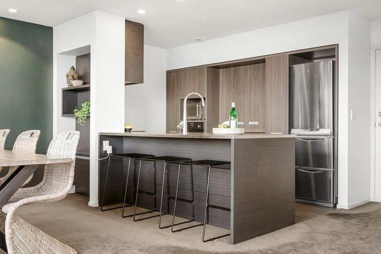 Photo of property in 144 Third Avenue, Tauranga, 3110