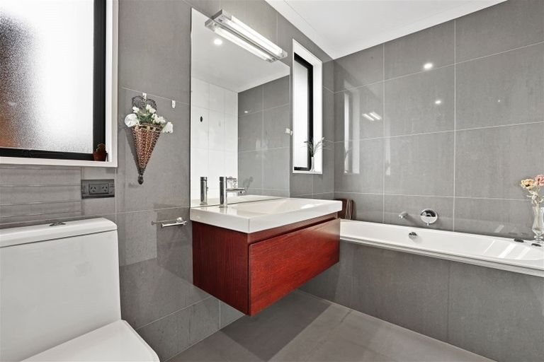 Photo of property in 10 Colt Place, Wigram, Christchurch, 8025