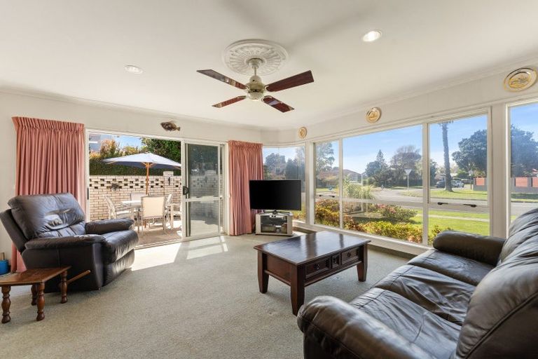 Photo of property in 56 Evans Road, Papamoa Beach, Papamoa, 3118