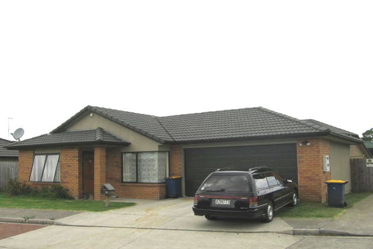 Photo of property in 3a Charlenne Close, Ranui, Auckland, 0612