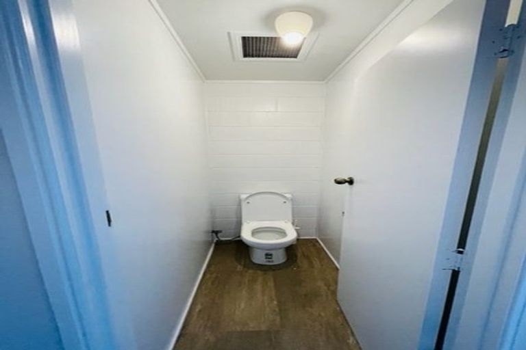 Photo of property in 5/45 Kenderdine Road, Papatoetoe, Auckland, 2025