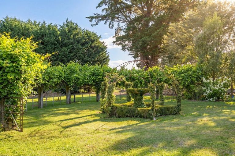 Photo of property in 42 Kuratawhiti Street, Greytown, 5712