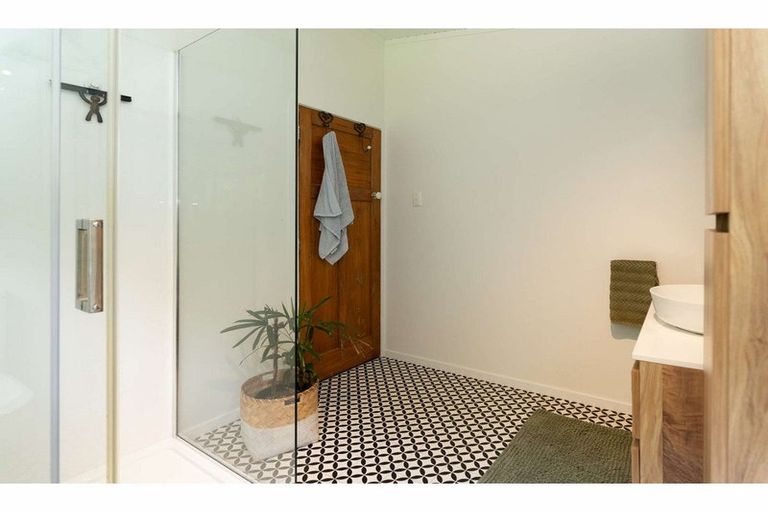 Photo of property in 28 Wharau Road, Kerikeri, 0293