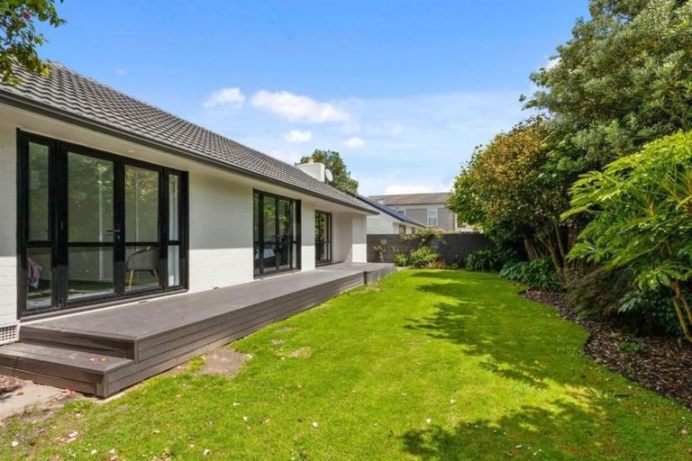 Photo of property in 17 Rugby Street, Merivale, Christchurch, 8014