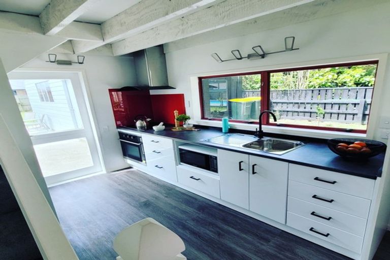 Photo of property in 29b Sussex Street, Levin, 5510