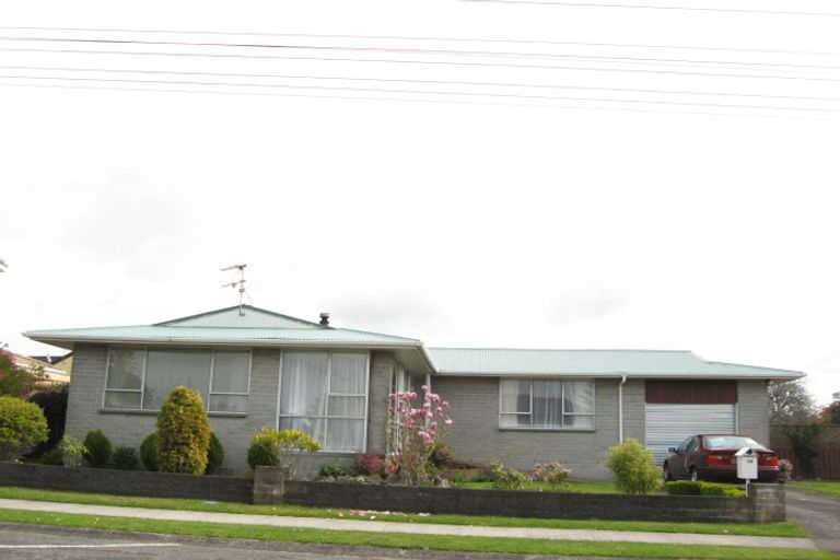 Photo of property in 32 Brown Street, Inglewood, 4330