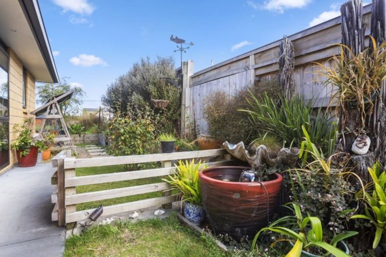 Photo of property in 16 Settlers Drive, Waihi, 3610