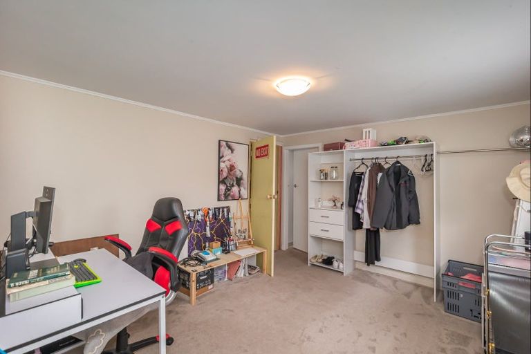 Photo of property in 5 Highbury Drive, Levin, 5510