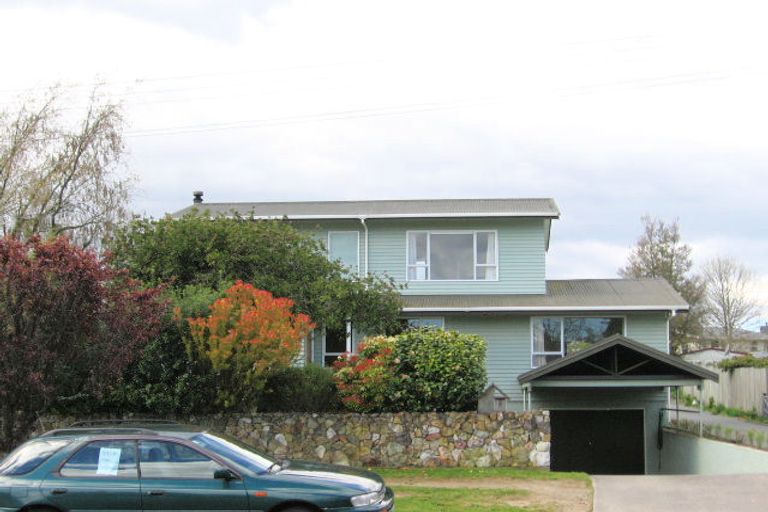 Photo of property in 1/8 Hinekura Avenue, Taupo, 3330