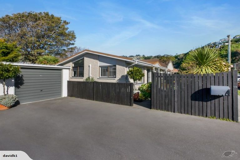 Photo of property in 2/11 Taupata Street, Redcliffs, Christchurch, 8081