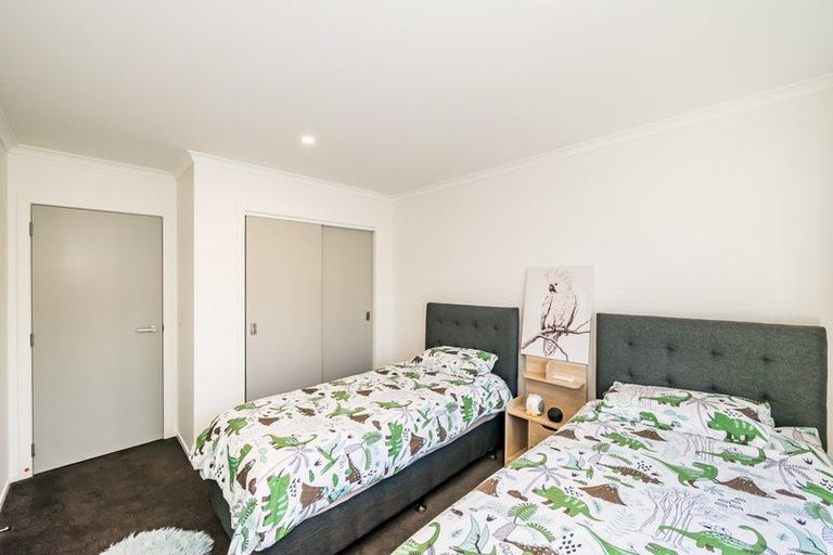 Photo of property in 7 Kikorangi Way, Paraparaumu, 5032