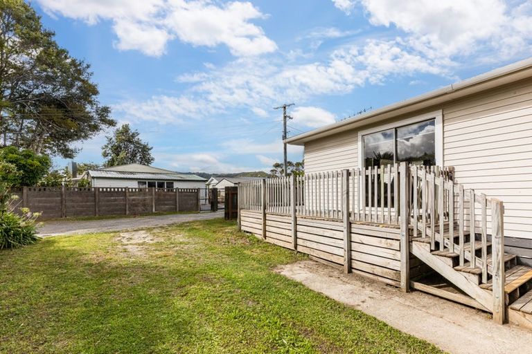 Photo of property in 42 Wood Street, Wainuiomata, Lower Hutt, 5014