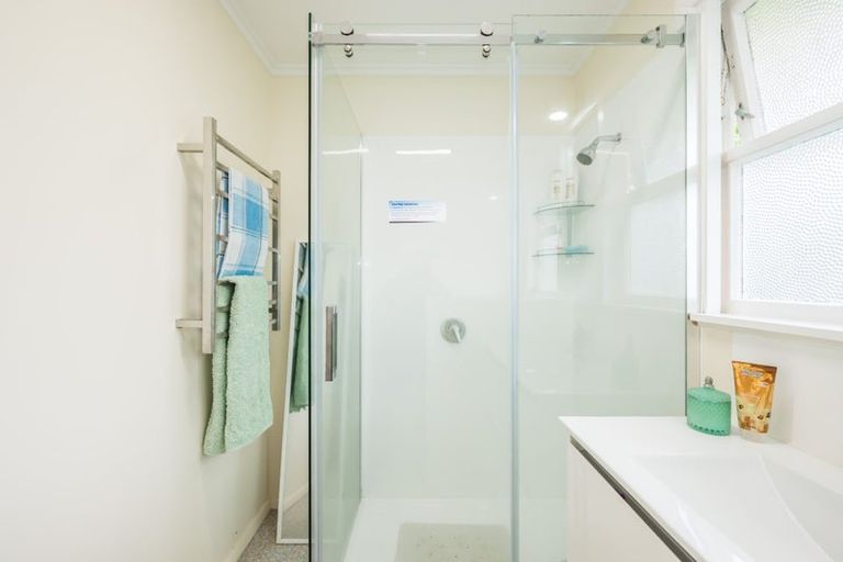 Photo of property in 22 Hohiria Street, Waikanae Beach, Waikanae, 5036