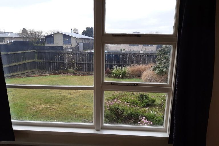 Photo of property in 46 Oriana Crescent, Hornby, Christchurch, 8042