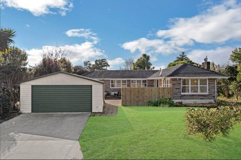 Photo of property in 24 Rollerson Street, Papakura, 2110