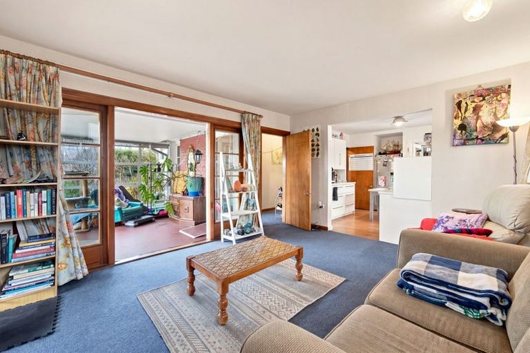 Photo of property in 135 Bower Avenue, New Brighton, Christchurch, 8083