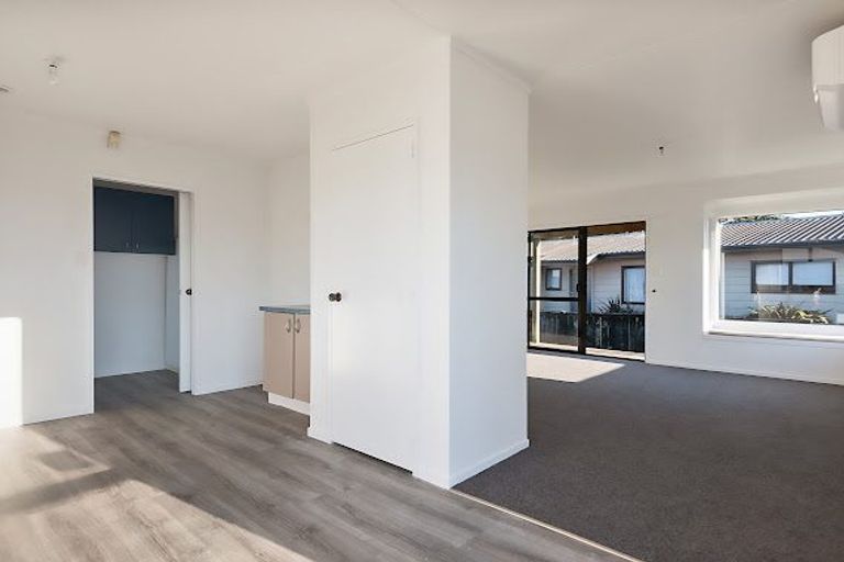 Photo of property in 8a Kingsley Place, Mount Maunganui, 3116