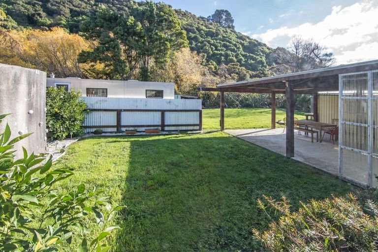 Photo of property in 16 Mclaughlin Drive, Tinui, Masterton, 5889