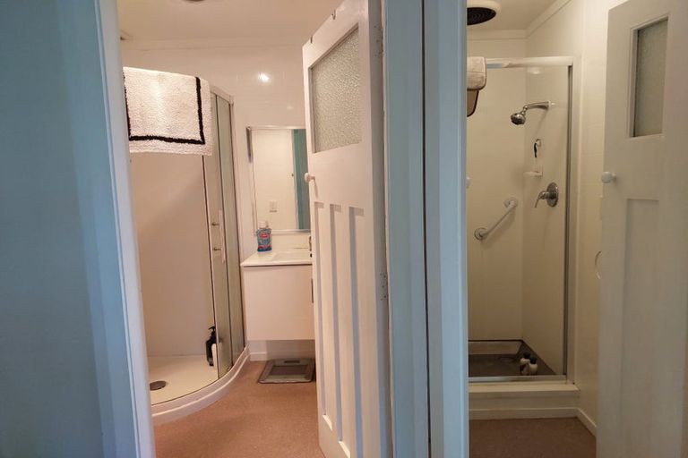 Photo of property in 106 Mortimer Terrace, Brooklyn, Wellington, 6021