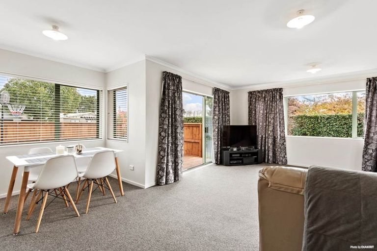 Photo of property in 23 George Crescent, Buckland, Pukekohe, 2677