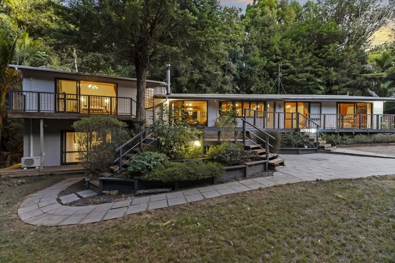 Photo of property in 412 Ponga Road, Opaheke, Papakura, 2584