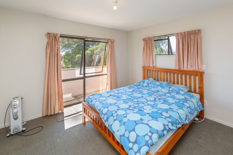 Photo of property in 51a Shackleton Street, New Brighton, Christchurch, 8061