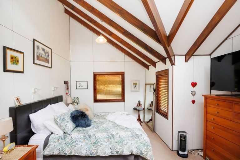 Photo of property in 39 Wanganui Road, Marton, 4710