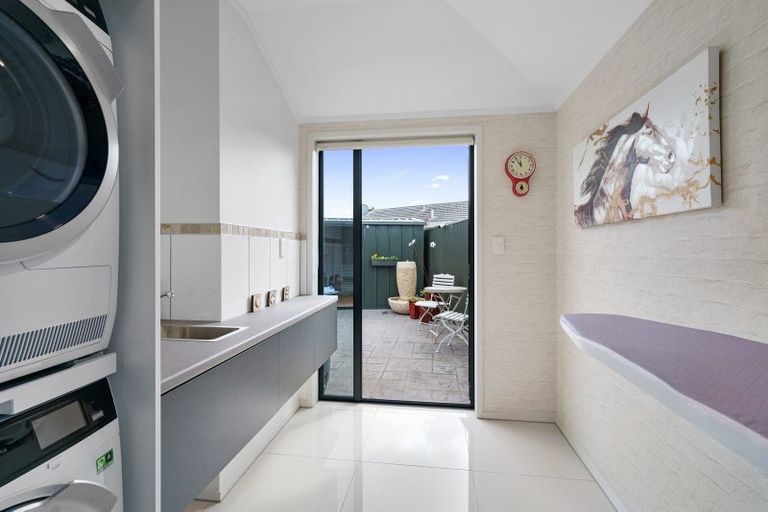 Photo of property in 2 Princes Street, Cambridge, 3434