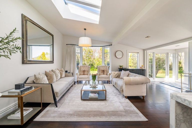 Photo of property in 33 Wairere Road, Belmont, Lower Hutt, 5010