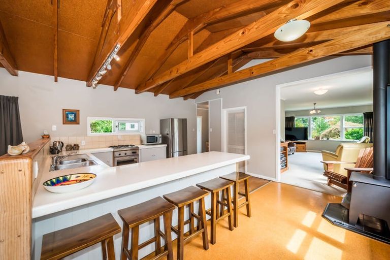 Photo of property in 5 Winara Avenue, Waikanae, 5036