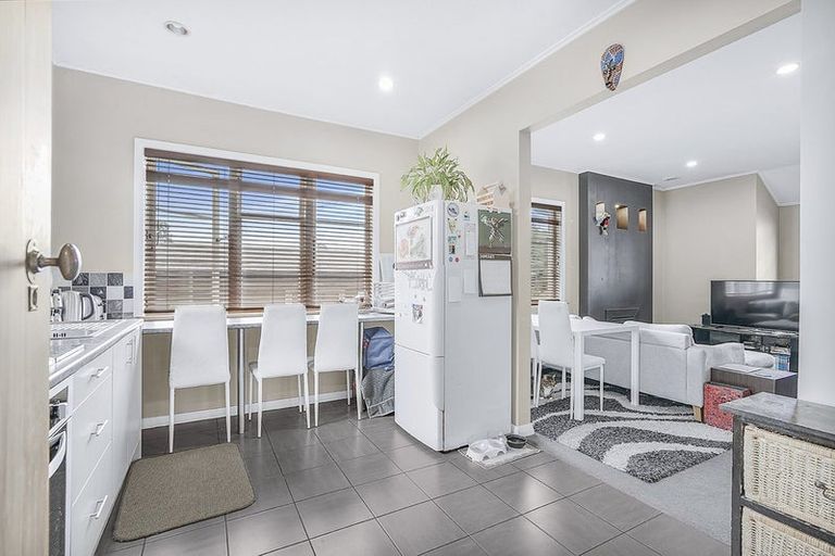 Photo of property in 116 Forest Lake Road, Forest Lake, Hamilton, 3200