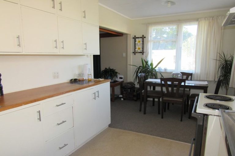 Photo of property in 14 Tavistock Street, Westown, New Plymouth, 4310