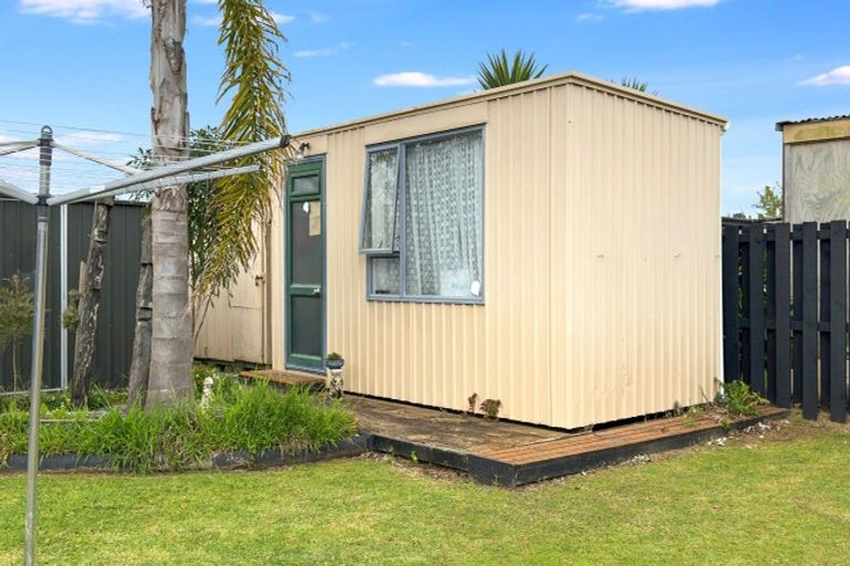 Photo of property in 219 Chartwell Avenue, Whangamata, 3620