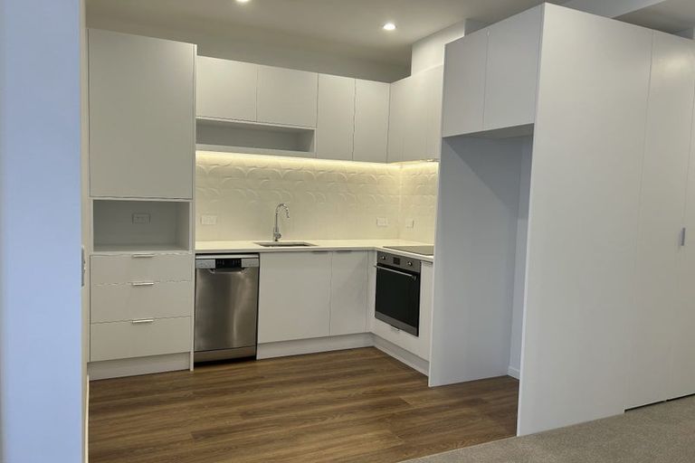 Photo of property in 1817a Great North Road, Avondale, Auckland, 1026