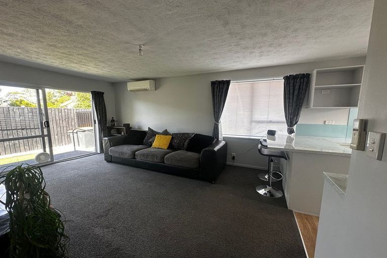 Photo of property in 2/11 Rutherford Street, Woolston, Christchurch, 8023