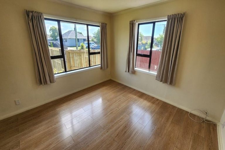 Photo of property in 26 Fenchurch Street, Northcote, Christchurch, 8052