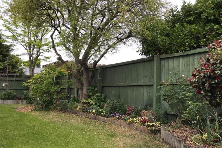 Photo of property in 2/170 Idris Road, Strowan, Christchurch, 8052