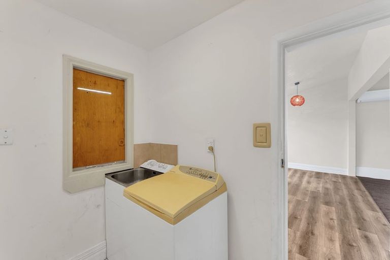 Photo of property in 1/3 Manning Place, Woolston, Christchurch, 8023