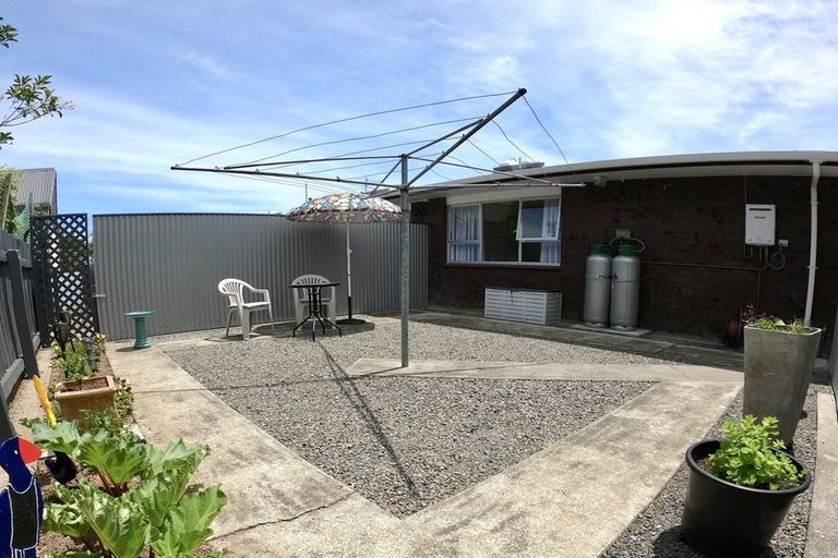 Photo of property in 4/4 Princes Street, Levin, 5510