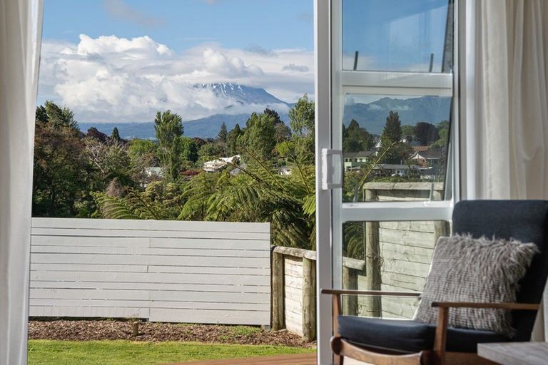 Photo of property in 51b Omata Road, Marfell, New Plymouth, 4310