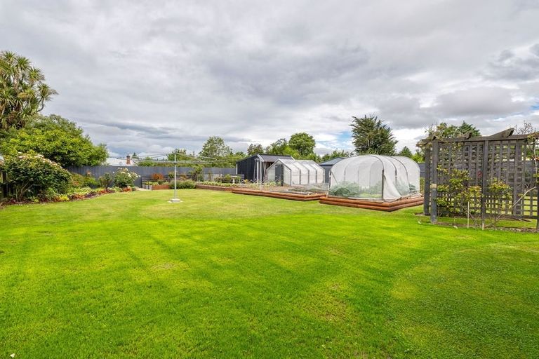 Photo of property in 3 Holmes Street, Waimate, 7924