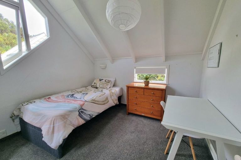 Photo of property in 1/22 Rangatira Road, Birkenhead, Auckland, 0626