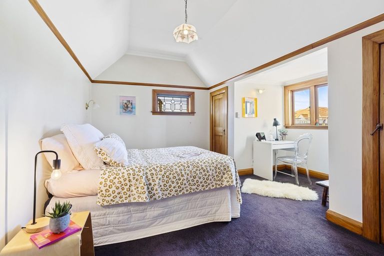 Photo of property in 25 Hawkestone Street, Thorndon, Wellington, 6011