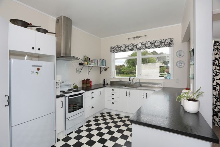 Photo of property in 60 Johnson Street, Bulls, 4818